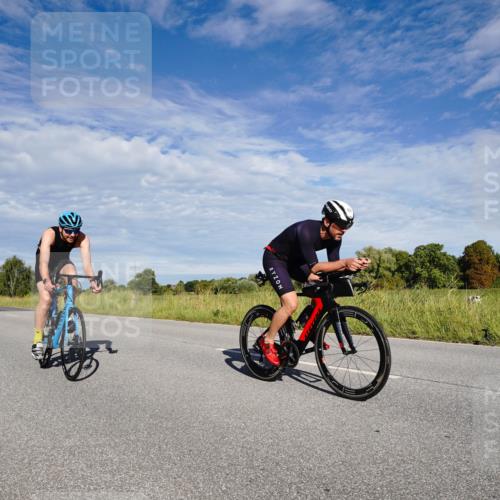 31.08.2025 - Elbe Triathlon Hamburg Michael Burmester http://msf.ph/oto/8662774 31.08.2025 09:26:50 Radfahren 221, 266, 506, 601, 608, 631, 643 meine-sportfotos.de