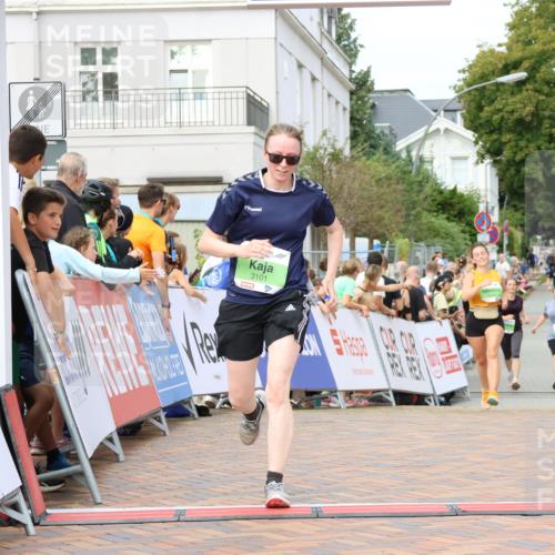 31.08.2025 - 21. Blankeneser Heldenlauf Strokosch-Dieckow http://msf.ph/oto/8662787 31.08.2025 11:24:01 Ziel 3493, 3337, 3101, 3659 meine-sportfotos.de
