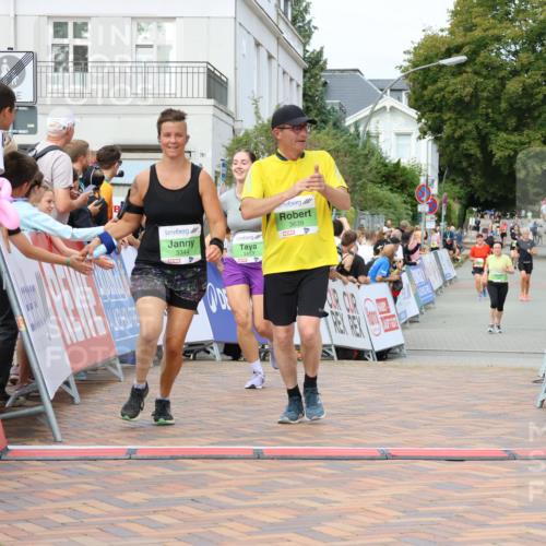 31.08.2025 - 21. Blankeneser Heldenlauf Strokosch-Dieckow http://msf.ph/oto/8662790 31.08.2025 11:22:01 Ziel 3344, 3639, 3413 meine-sportfotos.de