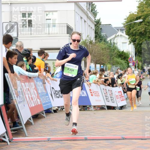 31.08.2025 - 21. Blankeneser Heldenlauf Strokosch-Dieckow http://msf.ph/oto/8662797 31.08.2025 11:24:01 Ziel 3493, 3337, 3101, 3659 meine-sportfotos.de