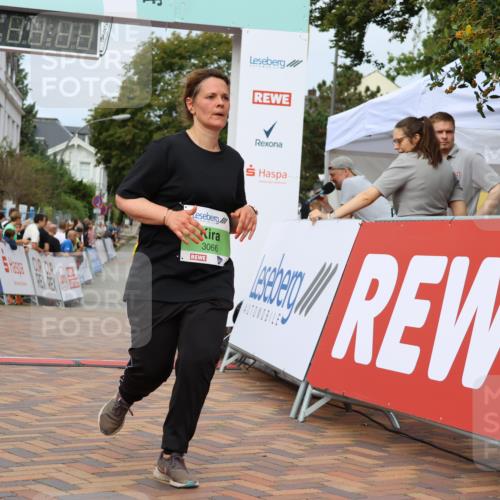 31.08.2025 - 21. Blankeneser Heldenlauf Strokosch-Dieckow http://msf.ph/oto/8662831 31.08.2025 11:21:52 Ziel 3018, 3658, 3066 meine-sportfotos.de