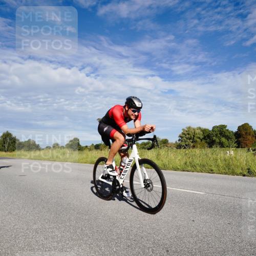 31.08.2025 - Elbe Triathlon Hamburg Michael Burmester http://msf.ph/oto/8662838 31.08.2025 09:28:04 Radfahren 333, 383, 610, 630 meine-sportfotos.de