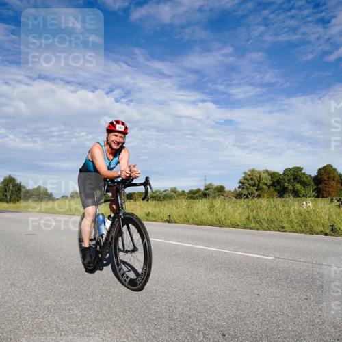 31.08.2025 - Elbe Triathlon Hamburg Michael Burmester http://msf.ph/oto/8662841 31.08.2025 09:28:05 Radfahren 333, 383, 610 meine-sportfotos.de