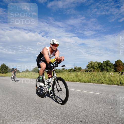 31.08.2025 - Elbe Triathlon Hamburg Michael Burmester http://msf.ph/oto/8662846 31.08.2025 09:28:16 Radfahren 535, 567, 590, 629, 645 meine-sportfotos.de