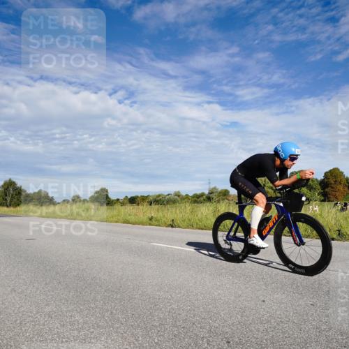 31.08.2025 - Elbe Triathlon Hamburg Michael Burmester http://msf.ph/oto/8662848 31.08.2025 09:28:17 Radfahren 535, 567, 590, 629, 645, 648 meine-sportfotos.de