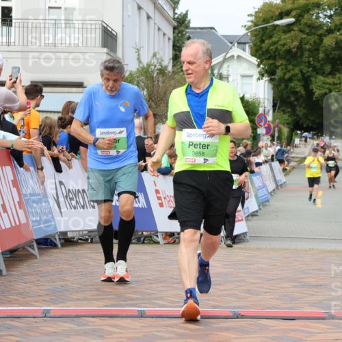 31.08.2025 - 21. Blankeneser Heldenlauf Strokosch-Dieckow http://msf.ph/oto/8662889 31.08.2025 11:21:46 Ziel 3018, 3658, 3110, 3111, 3066, 3654 meine-sportfotos.de