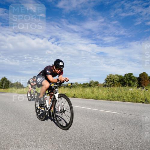 31.08.2025 - Elbe Triathlon Hamburg Michael Burmester http://msf.ph/oto/8662896 31.08.2025 09:28:54 Radfahren 216, 249, 292, 361, 715, 723 meine-sportfotos.de