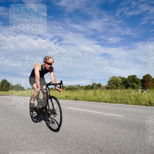 31.08.2025 - Elbe Triathlon Hamburg Michael Burmester http://msf.ph/oto/8662924 31.08.2025 09:29:26 Radfahren 357, 770 meine-sportfotos.de