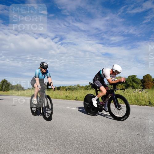 31.08.2025 - Elbe Triathlon Hamburg Michael Burmester http://msf.ph/oto/8662947 31.08.2025 09:30:04 Radfahren 305, 380, 387, 427, 527, 680, 773 meine-sportfotos.de