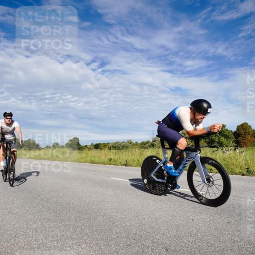 31.08.2025 - Elbe Triathlon Hamburg Michael Burmester http://msf.ph/oto/8662975 31.08.2025 09:30:21 Radfahren 170, 343, 400, 465, 469, 534 meine-sportfotos.de