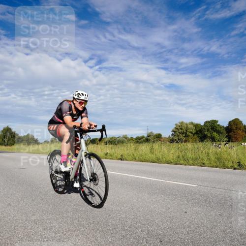 31.08.2025 - Elbe Triathlon Hamburg Michael Burmester http://msf.ph/oto/8662985 31.08.2025 09:30:32 Radfahren 280, 384, 533, 539 meine-sportfotos.de