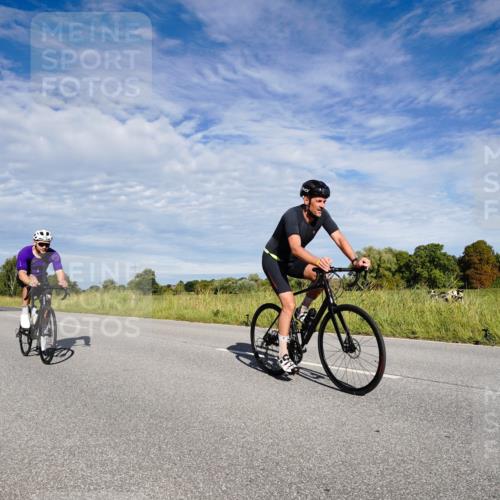 31.08.2025 - Elbe Triathlon Hamburg Michael Burmester http://msf.ph/oto/8663003 31.08.2025 09:30:47 Radfahren 192, 332, 378, 413, 476, 602, 684, 756 meine-sportfotos.de
