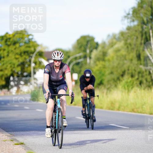 31.08.2025 - Elbe Triathlon Hamburg Michael Burmester http://msf.ph/oto/8663017 31.08.2025 09:13:45 Radfahren 190, 322, 415, 467, 490 meine-sportfotos.de