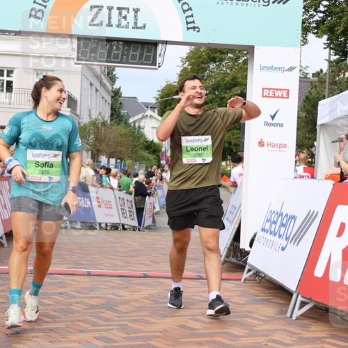 31.08.2025 - 21. Blankeneser Heldenlauf Strokosch-Dieckow http://msf.ph/oto/8663033 31.08.2025 11:02:34 Ziel 3380, 3379, 3135, 3136, 3406, 3727 meine-sportfotos.de