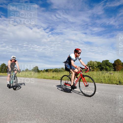 31.08.2025 - Elbe Triathlon Hamburg Michael Burmester http://msf.ph/oto/8663052 31.08.2025 09:31:34 Radfahren 244, 369, 569, 570, 609, 720 meine-sportfotos.de