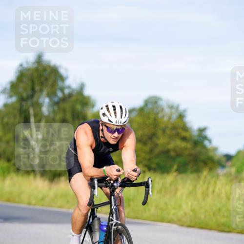 31.08.2025 - Elbe Triathlon Hamburg Michael Burmester http://msf.ph/oto/8663068 31.08.2025 09:13:56 Radfahren 221, 414, 533, 551 meine-sportfotos.de