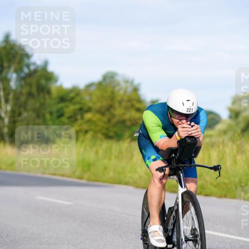 31.08.2025 - Elbe Triathlon Hamburg Michael Burmester http://msf.ph/oto/8663086 31.08.2025 09:14:02 Radfahren 210, 221, 282, 305, 360, 519, 551, 554 meine-sportfotos.de