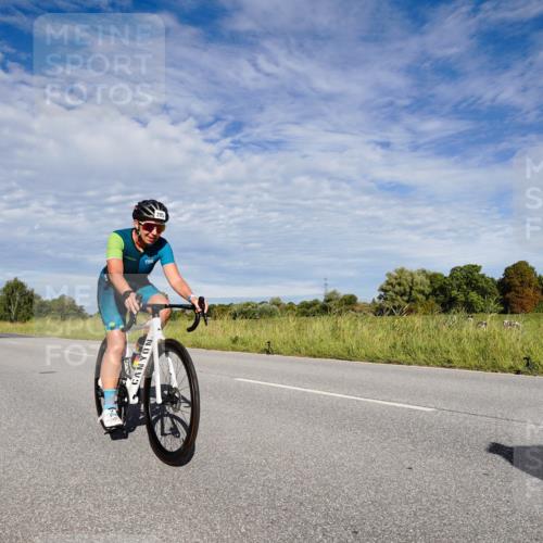 31.08.2025 - Elbe Triathlon Hamburg Michael Burmester http://msf.ph/oto/8663088 31.08.2025 09:32:12 Radfahren 284, 285, 374, 420, 463, 528, 646, 700, 707, 708, 717 meine-sportfotos.de