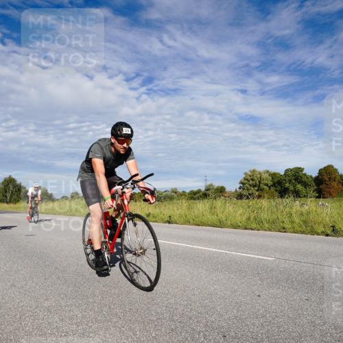 31.08.2025 - Elbe Triathlon Hamburg Michael Burmester http://msf.ph/oto/8663091 31.08.2025 09:32:15 Radfahren 284, 285, 374, 420, 463, 528, 635, 646, 717 meine-sportfotos.de