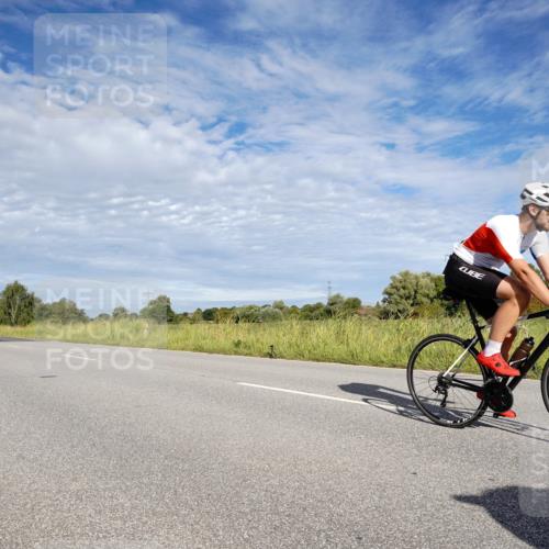31.08.2025 - Elbe Triathlon Hamburg Michael Burmester http://msf.ph/oto/8663094 31.08.2025 09:32:16 Radfahren 284, 374, 420, 463, 528, 635, 646, 717 meine-sportfotos.de