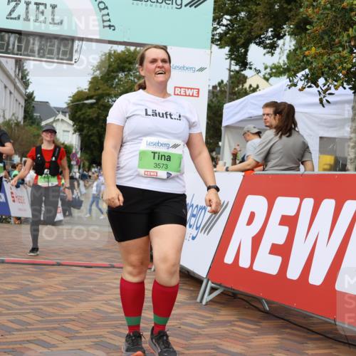 31.08.2025 - 21. Blankeneser Heldenlauf Strokosch-Dieckow http://msf.ph/oto/8663095 31.08.2025 11:21:14 Ziel 3573, 3392, 3085, 3285 meine-sportfotos.de