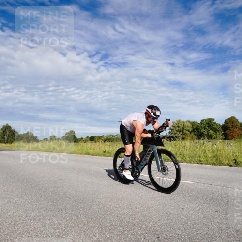 31.08.2025 - Elbe Triathlon Hamburg Michael Burmester http://msf.ph/oto/8663102 31.08.2025 09:32:19 Radfahren 284, 374, 635, 646, 717 meine-sportfotos.de