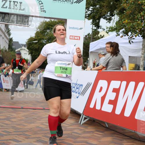 31.08.2025 - 21. Blankeneser Heldenlauf Strokosch-Dieckow http://msf.ph/oto/8663112 31.08.2025 11:21:14 Ziel 3573, 3392, 3085, 3285 meine-sportfotos.de