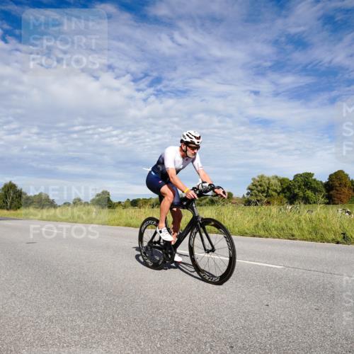 31.08.2025 - Elbe Triathlon Hamburg Michael Burmester http://msf.ph/oto/8663124 31.08.2025 09:32:47 Radfahren 577, 709, 713 meine-sportfotos.de