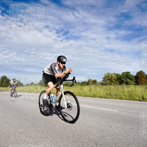 31.08.2025 - Elbe Triathlon Hamburg Michael Burmester http://msf.ph/oto/8663152 31.08.2025 09:33:20 Radfahren 287, 407, 493, 510, 531, 618, 729, 731, 742, 754 meine-sportfotos.de