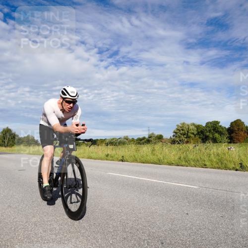 31.08.2025 - Elbe Triathlon Hamburg Michael Burmester http://msf.ph/oto/8663208 31.08.2025 09:34:01 Radfahren 367, 416, 480, 515, 516, 545, 682, 696 meine-sportfotos.de