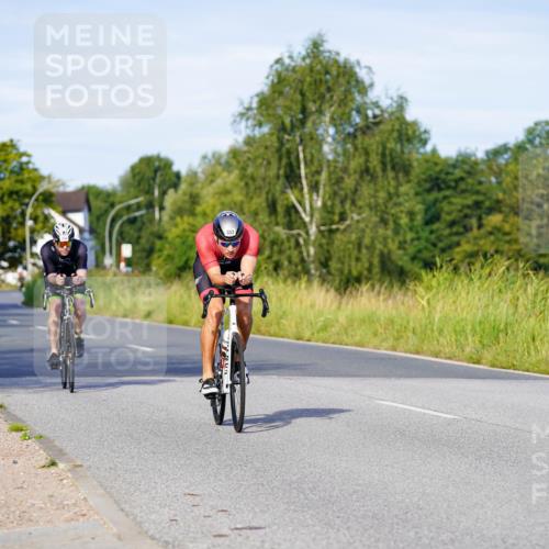 31.08.2025 - Elbe Triathlon Hamburg Michael Burmester http://msf.ph/oto/8663232 31.08.2025 09:15:13 Radfahren 274, 291, 333, 359 meine-sportfotos.de