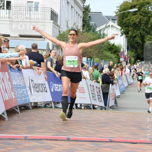 31.08.2025 - 21. Blankeneser Heldenlauf Strokosch-Dieckow http://msf.ph/oto/8663318 31.08.2025 11:02:21 Ziel 3172, 3700, 3484 meine-sportfotos.de