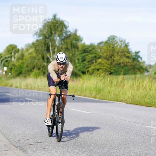 31.08.2025 - Elbe Triathlon Hamburg Michael Burmester http://msf.ph/oto/8663349 31.08.2025 09:16:05 Radfahren 176, 200, 209, 213, 232, 238, 528, 535 meine-sportfotos.de