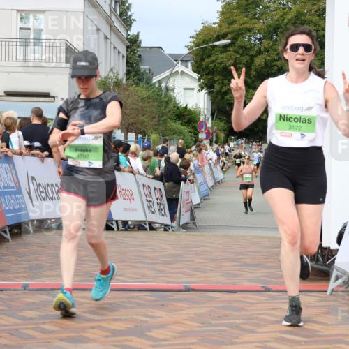 31.08.2025 - 21. Blankeneser Heldenlauf Strokosch-Dieckow http://msf.ph/oto/8663361 31.08.2025 11:02:15 Ziel 3587, 3172, 3180, 3700 meine-sportfotos.de