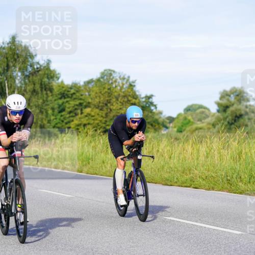 31.08.2025 - Elbe Triathlon Hamburg Michael Burmester http://msf.ph/oto/8663365 31.08.2025 09:16:08 Radfahren 176, 200, 209, 213, 232, 238, 285, 528, 535 meine-sportfotos.de