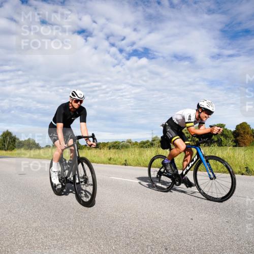 31.08.2025 - Elbe Triathlon Hamburg Michael Burmester http://msf.ph/oto/8663457 31.08.2025 09:37:57 Radfahren 252, 351, 435, 456, 540, 551, 554, 597 meine-sportfotos.de