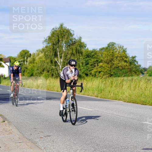 31.08.2025 - Elbe Triathlon Hamburg Michael Burmester http://msf.ph/oto/8663493 31.08.2025 09:17:36 Radfahren 407, 420, 504 meine-sportfotos.de