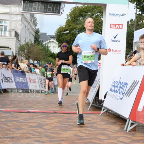 31.08.2025 - 21. Blankeneser Heldenlauf Strokosch-Dieckow http://msf.ph/oto/8663515 31.08.2025 11:02:11 Ziel 3587, 3471, 3172, 3556, 3180, 3700 meine-sportfotos.de