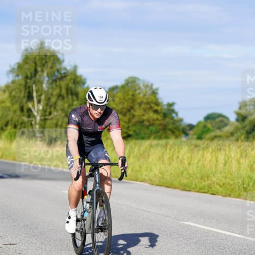 31.08.2025 - Elbe Triathlon Hamburg Michael Burmester http://msf.ph/oto/8663557 31.08.2025 09:17:58 Radfahren 184, 244, 382, 476 meine-sportfotos.de