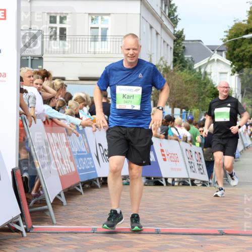 31.08.2025 - 21. Blankeneser Heldenlauf Strokosch-Dieckow http://msf.ph/oto/8663581 31.08.2025 11:02:04 Ziel 3471, 3556 meine-sportfotos.de