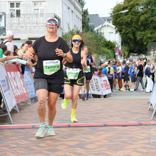 31.08.2025 - 21. Blankeneser Heldenlauf Strokosch-Dieckow http://msf.ph/oto/8663597 31.08.2025 11:20:26 Ziel 3040, 3237, 3214, 3228 meine-sportfotos.de