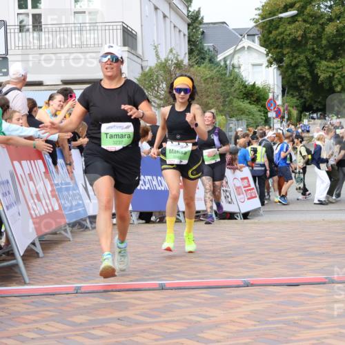 31.08.2025 - 21. Blankeneser Heldenlauf Strokosch-Dieckow http://msf.ph/oto/8663606 31.08.2025 11:20:26 Ziel 3040, 3237, 3214, 3228 meine-sportfotos.de