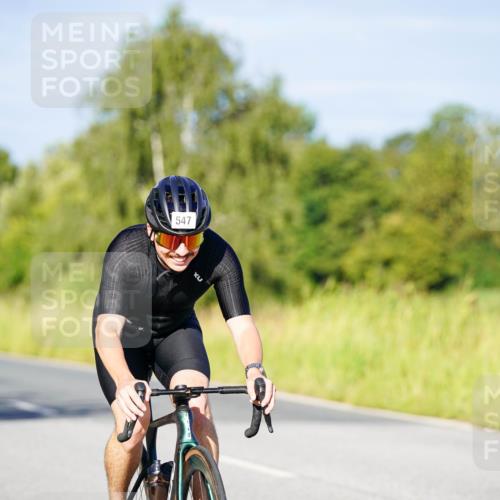 31.08.2025 - Elbe Triathlon Hamburg Michael Burmester http://msf.ph/oto/8663608 31.08.2025 09:18:37 Radfahren 189, 416, 510, 547, 618 meine-sportfotos.de