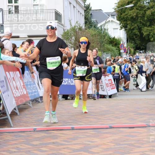 31.08.2025 - 21. Blankeneser Heldenlauf Strokosch-Dieckow http://msf.ph/oto/8663615 31.08.2025 11:20:26 Ziel 3040, 3237, 3214, 3228 meine-sportfotos.de