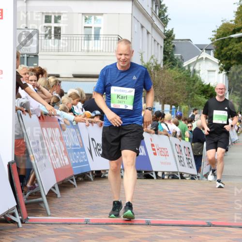 31.08.2025 - 21. Blankeneser Heldenlauf Strokosch-Dieckow http://msf.ph/oto/8663625 31.08.2025 11:02:03 Ziel 3471, 3556 meine-sportfotos.de