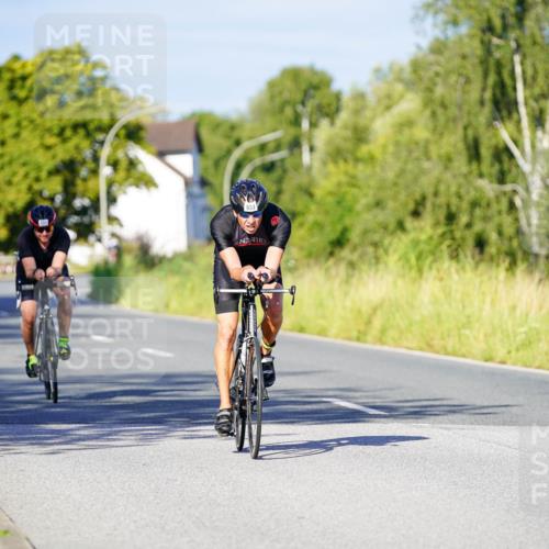 31.08.2025 - Elbe Triathlon Hamburg Michael Burmester http://msf.ph/oto/8663631 31.08.2025 09:18:47 Radfahren 369, 447, 531, 633 meine-sportfotos.de
