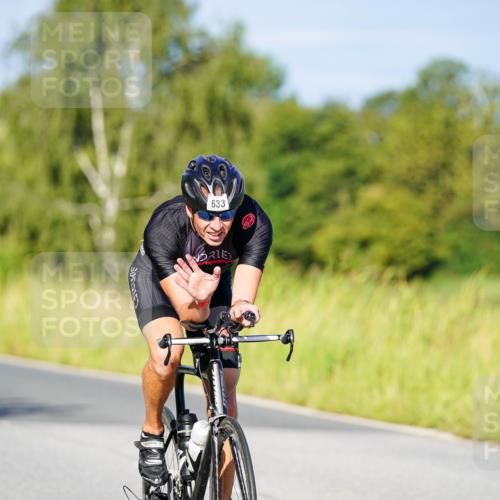 31.08.2025 - Elbe Triathlon Hamburg Michael Burmester http://msf.ph/oto/8663635 31.08.2025 09:18:48 Radfahren 369, 447, 531, 633 meine-sportfotos.de