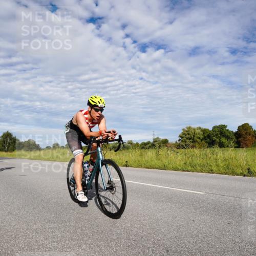 31.08.2025 - Elbe Triathlon Hamburg Michael Burmester http://msf.ph/oto/8663637 31.08.2025 09:40:23 Radfahren 279, 288, 301, 406, 459, 462, 625, 627 meine-sportfotos.de