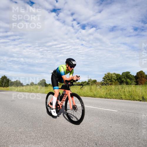 31.08.2025 - Elbe Triathlon Hamburg Michael Burmester http://msf.ph/oto/8663654 31.08.2025 09:40:41 Radfahren 246, 341, 415, 417, 444, 451, 619, 716, 805, 830 meine-sportfotos.de
