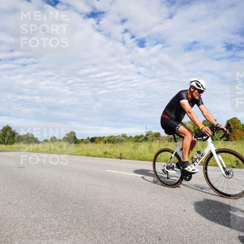 31.08.2025 - Elbe Triathlon Hamburg Michael Burmester http://msf.ph/oto/8663699 31.08.2025 09:41:09 Radfahren 261, 523, 672, 673, 679, 692, 848, 887 meine-sportfotos.de